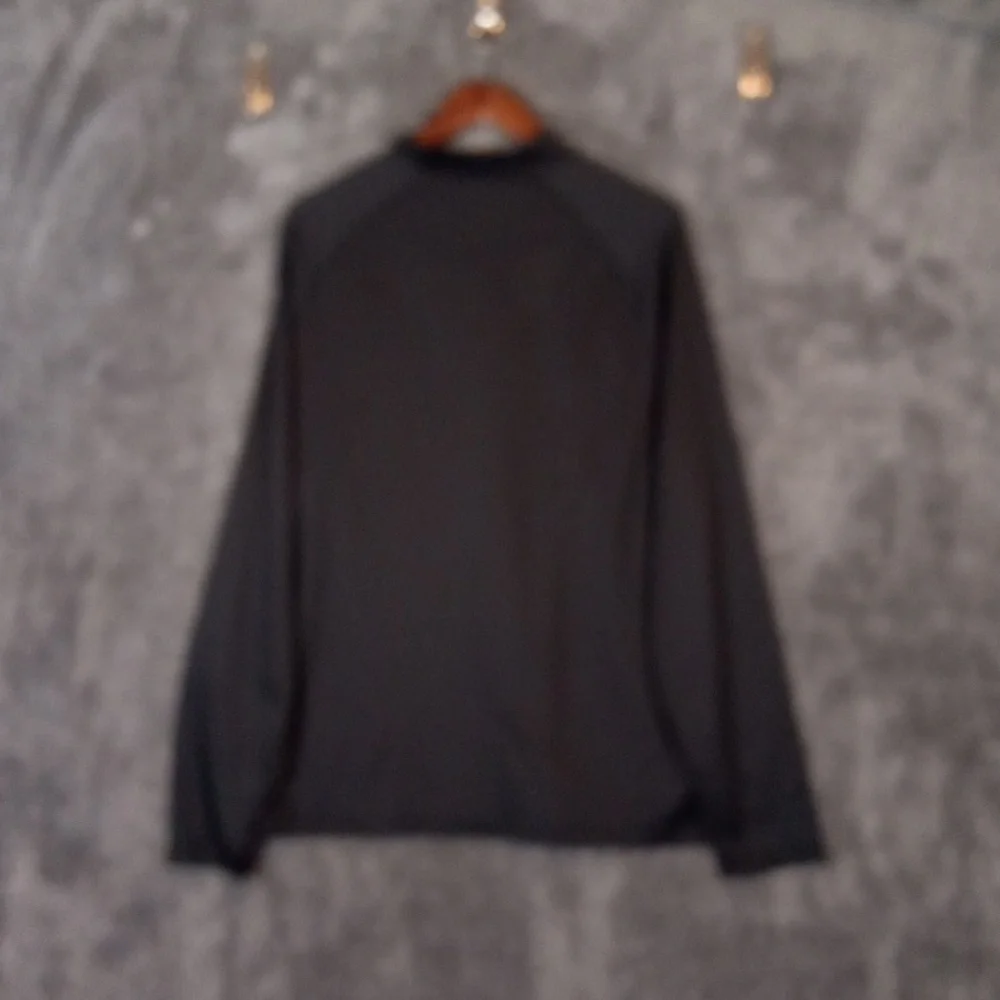 RHONE sleek black